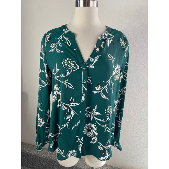 White House Black Market Tops - WHBM White House Black Market Large Forest Green Floral V Neck Blouse Top